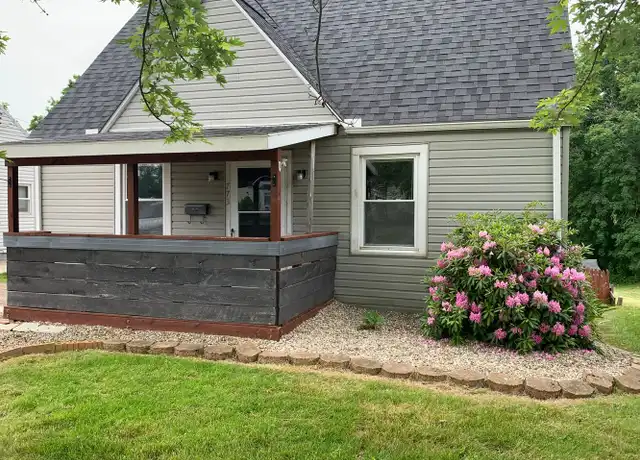 Property at 773 Forest Dr, Mansfield, OH, 44905, 2 beds, 1 bath, [object Object]