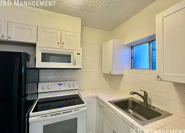 Property at 2144 Alpine Blvd Unit B, Alpine, CA, 91901, 1 bed, 1 bath, [object Object]