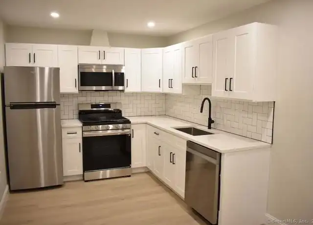 Property at 54 Dixwell Ave Unit 1, New Haven, CT, 06511, 0 beds, 1 bath, [object Object]