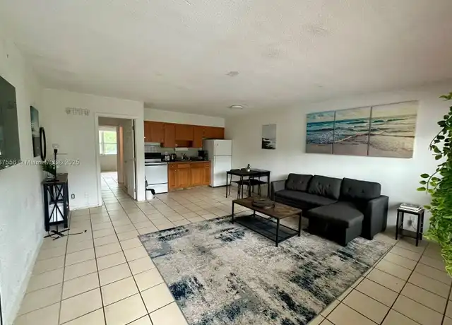Property at 3100 NE 9th St Unit 1, Fort Lauderdale, FL, 33304, 1 bed, 1 bath, [object Object]