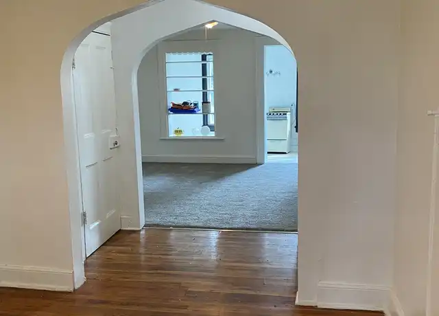 Property at 128 Hamilton St, Albany, NY, 12207, 1 bed, 1 bath, [object Object]
