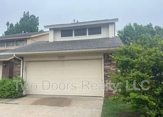 Property at 12214 Banyan Ln, Oklahoma City, OK, 73162, 3 beds, 2.5 baths, [object Object]
