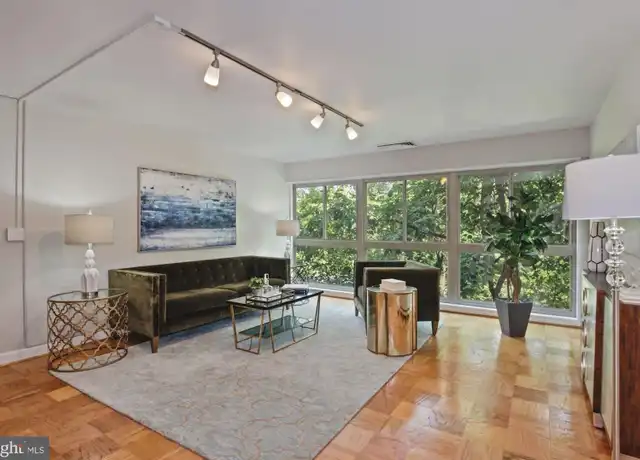Property at 4970 Battery Ln #306, Bethesda, MD, 20814, 1 bed, 1 bath, [object Object]