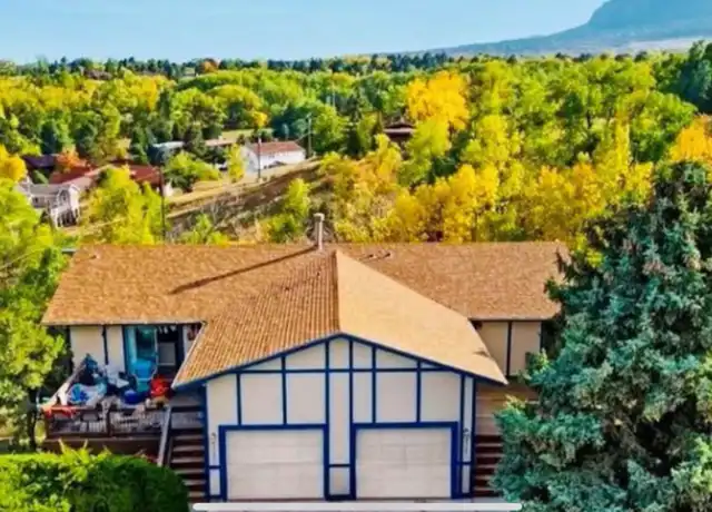 Property at 2167 Broadmoor Road Cir, Colorado Springs, CO, 80906, 2 beds, 3 baths, [object Object]