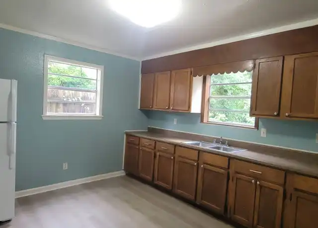 Property at 3323 Darien St, Shreveport, LA, 71109, 4 beds, 1 bath, [object Object]