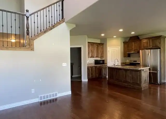 Property at 1166 S 200 E, Orem, UT, 84058, 3 beds, 2.5 baths, [object Object]