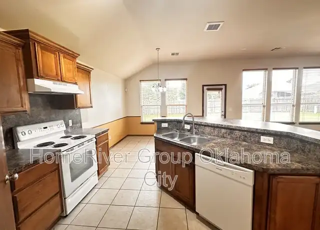 Property at 13036 SW 5th Ter, Yukon, OK, 73099, 3 beds, 2 baths, [object Object]