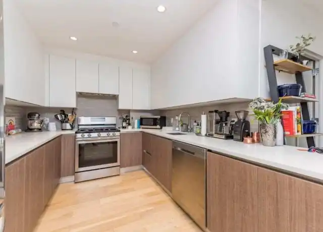 Property at 14-01 Broadway, Queens, NY, 11106, 1 bed, 1 bath, [object Object]