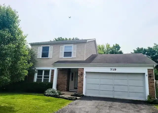 Property at 719 Radnor Dr, Roselle, IL, 60172, 3 beds, 1.5 baths, [object Object]