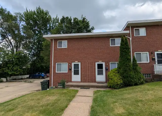 Property at 1400 21st St NE Unit 1408, Canton, OH, 44714, 2 beds, 1 bath, [object Object]