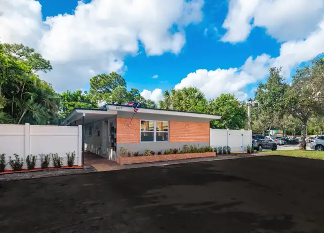 Property at 1017 NE 14th Ave Unit 2, Fort Lauderdale, FL, 33304, 1 bed, 1 bath, [object Object]