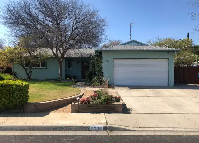 Property at 2646 Stanford Ave, Clovis, CA, 93611, 3 beds, 2 baths, [object Object]