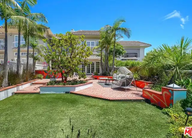 Property at 2305 Canyonback Rd, Los Angeles, CA, 90049, 4 beds, 4.5 baths, [object Object]