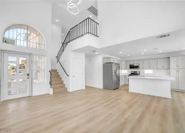 Property at 5207 Silverheart Ave, Las Vegas, NV, 89142, 5 beds, 5 baths, [object Object]