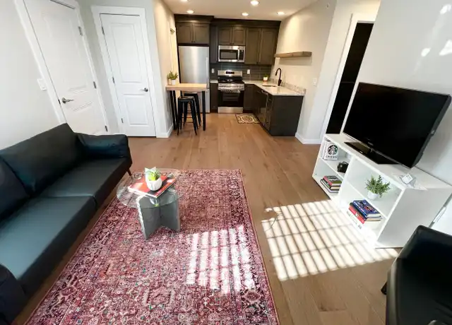 Property at 179 Butternut St Unit 5, Middletown, CT, 06457, 1 bed, 1 bath, [object Object]