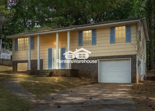 Property at 2321 Stonewood Dr, Center Point, AL, 35215, 3 beds, 1.5 baths, [object Object]