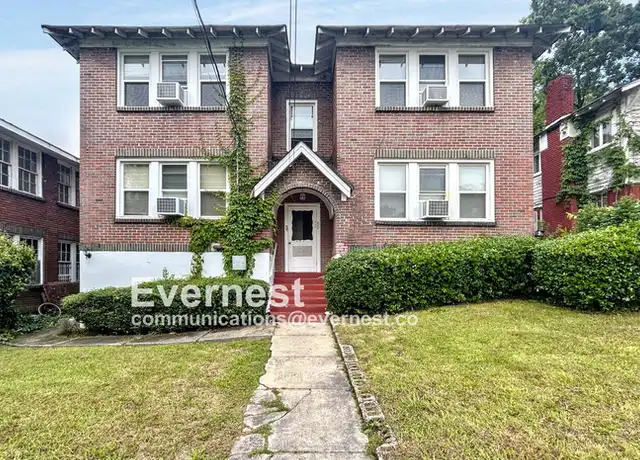 Property at 904 3rd St W Unit c, Birmingham, AL, 35204, 1 bed, 1 bath, [object Object]