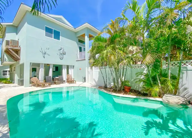 Property at 3704 El Centro St, St Pete Beach, FL, 33706, 5 beds, 4 baths, [object Object]