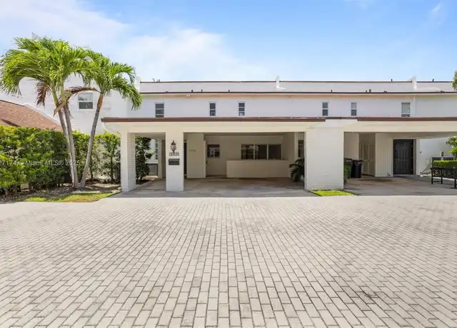 Property at 7508 SW 58th Ave #7508, South Miami, FL, 33143, 3 beds, 2.5 baths, [object Object]