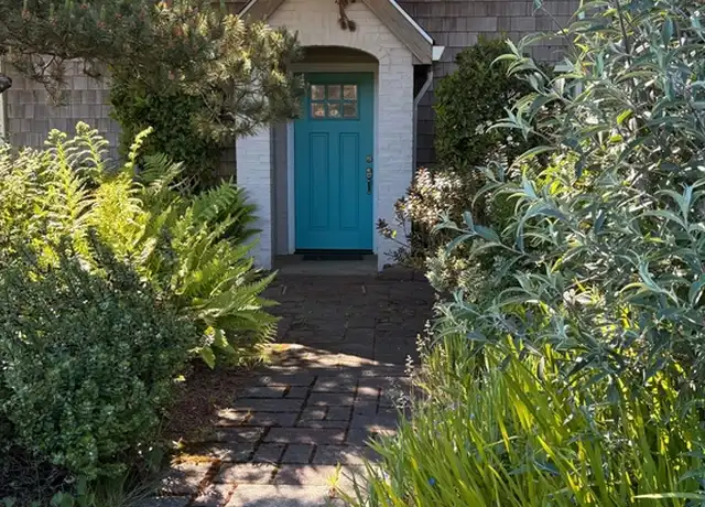 Property at 3519 NW Jetty Ave, Lincoln City, OR, 97367, 4 beds, 1.5 baths, [object Object]