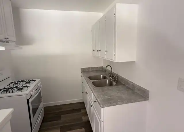 Property at 923 S Standard Ave Unit 927-05, Santa Ana, CA, 92701, 1 bed, 1 bath, [object Object]