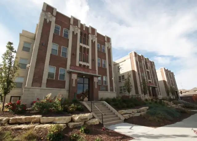 Property at 836 Park Ave Unit 204 A500 Pet Friendly, Omaha, NE, 68105, 1 bed, 1 bath, [object Object]