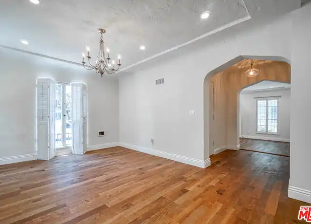 Property at 6411 W 6th St, Los Angeles, CA, 90048, 3 beds, 3 baths, [object Object]