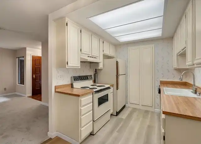 Property at 1676 Braddock Ct, San Jose, CA, 95125, 1 bed, 1 bath, [object Object]