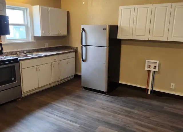 Property at 26 N Hartford Ave Unit B, Centerburg, OH, 43011, 1 bed, 1 bath, [object Object]