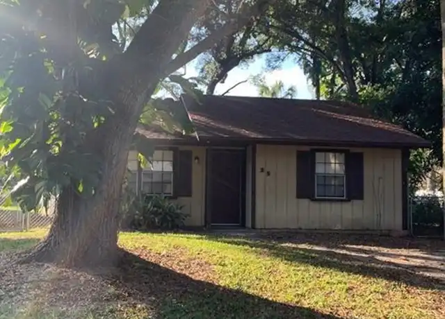 Property at 25 44th Ave, Vero Beach, FL, 32968, 2 beds, 1 bath, [object Object]