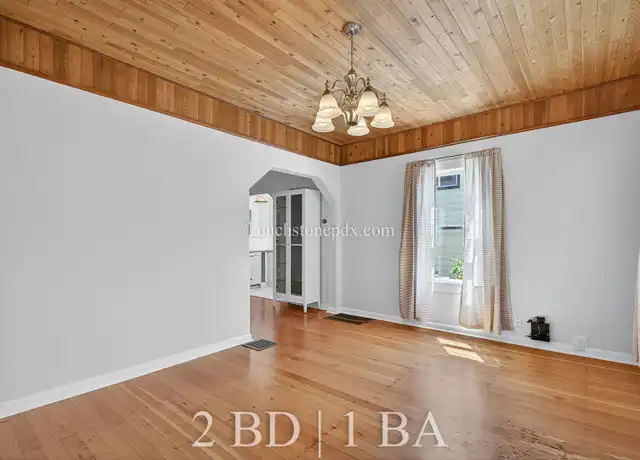 Property at 7502 SE 50th Ave, Portland, OR, 97206, 2 beds, 1 bath, [object Object]