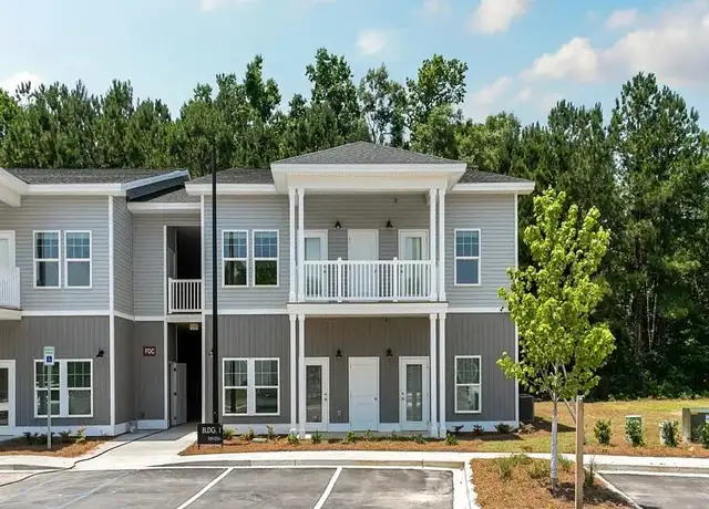 Photo of 260 Pidgeon Bay Rd, Summerville, SC 29483
