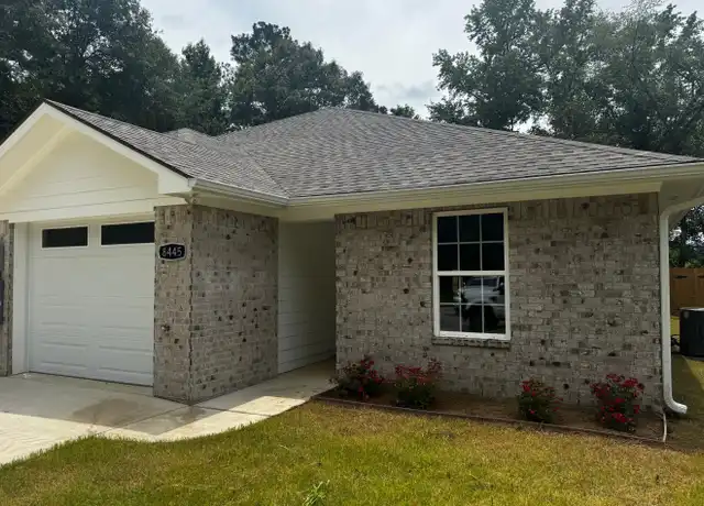 Property at 8445 Garrett Dr, Tyler, TX, 75703, 3 beds, 2 baths, [object Object]