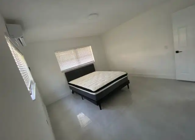 Property at 201 NE 12th Ave Unit 203 B, Hallandale Beach, FL, 33009, 1 bed, 1 bath, [object Object]