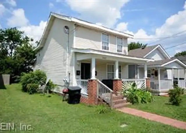Property at 2402 Elm Ave Unit 1, Portsmouth, VA, 23704, 2 beds, 1 bath, [object Object]
