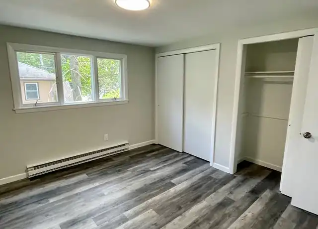 Property at Redmount Properties LLC - 28 Wesley St, Waterbury, CT, 06708, 1 bed, 1 bath, [object Object]