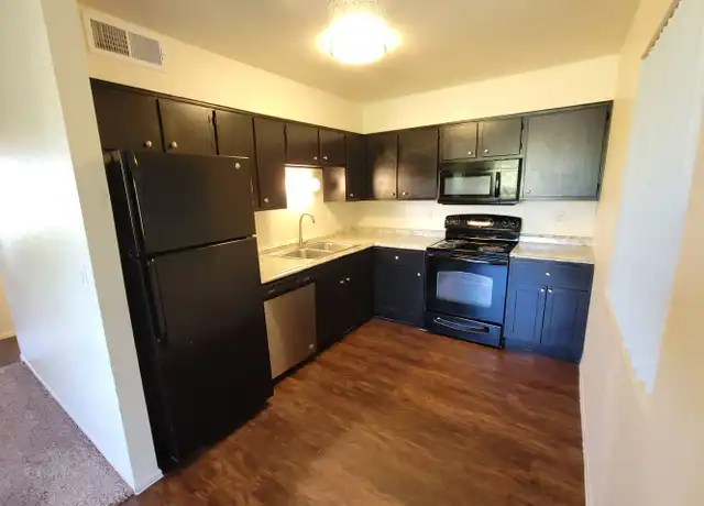 Property at 1107 E University Dr Unit 312, Mesa, AZ, 85203, 2 beds, 1 bath, [object Object]