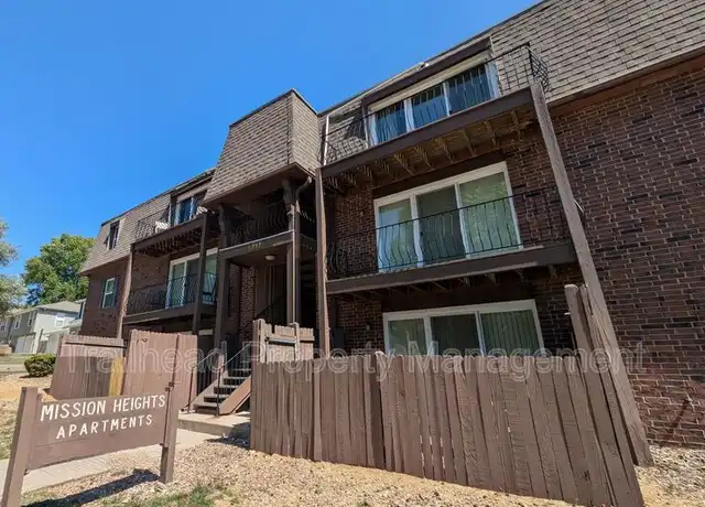 Property at 5717 Outlook St Unit 201, Mission, KS, 66202, 2 beds, 1 bath, [object Object]