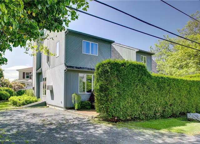 Property at 1 Ledge Rd, Newport, RI, 02840, 3 beds, 3 baths, [object Object]