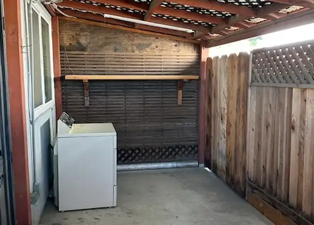 Property at 310 W Lupton St, Manteca, CA, 95337, 0 beds, 1 bath, [object Object]
