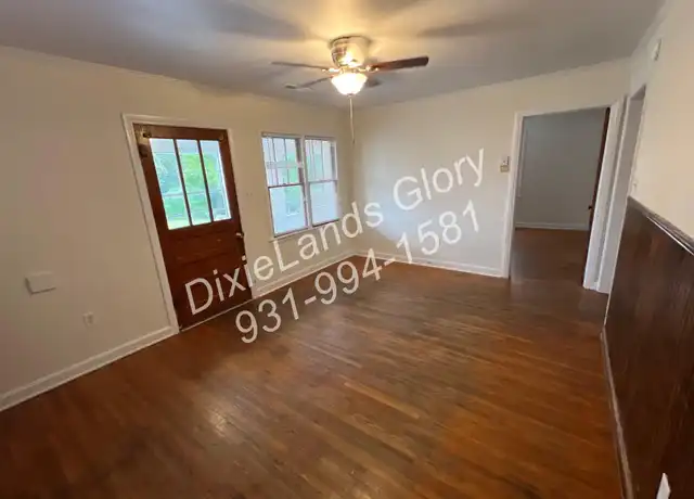 Property at 120 N Poplar St, Linden, TN, 37096, 2 beds, 1 bath, [object Object]