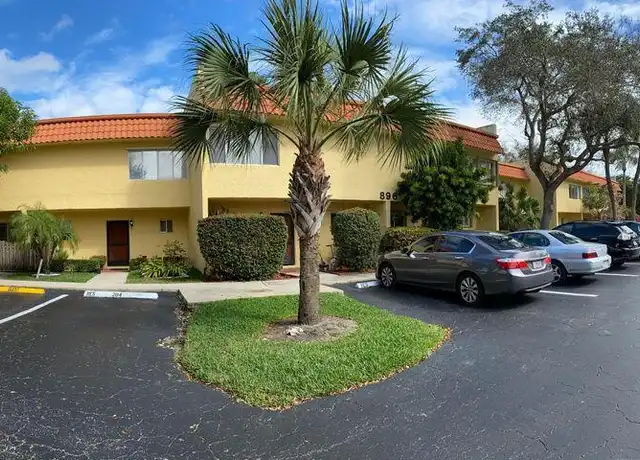 Property at 896 SW 9th Street Cir, Boca Raton, FL, 33486, 3 beds, 3 baths, [object Object]