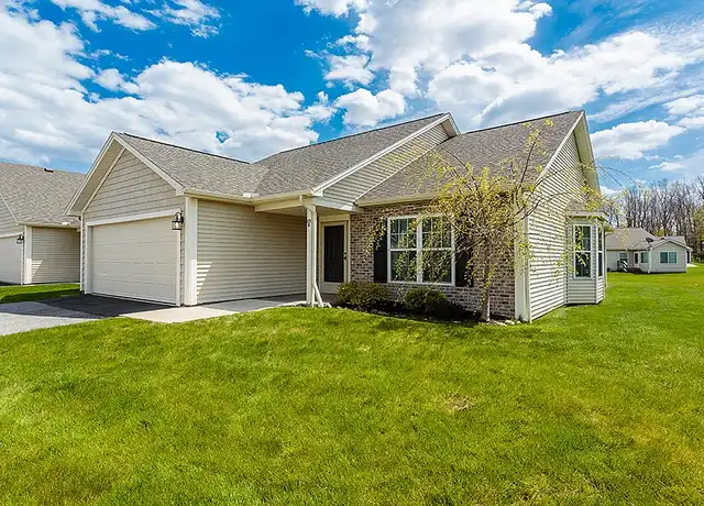 Property at Hickory Hollow Senior Townhomes - 33 Hickory Ln, Spencerport, NY, 14559, 2 beds, 2 baths, [object Object]