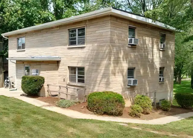 Property at 1208 N Dunn St Apt 5, Bloomington, IN, 47408, 1 bed, 1 bath, [object Object]