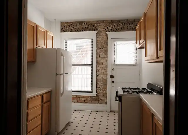 Property at 307 W 15th St Unit 307-12, Minneapolis, MN, 55403, 1 bed, 1 bath, [object Object]