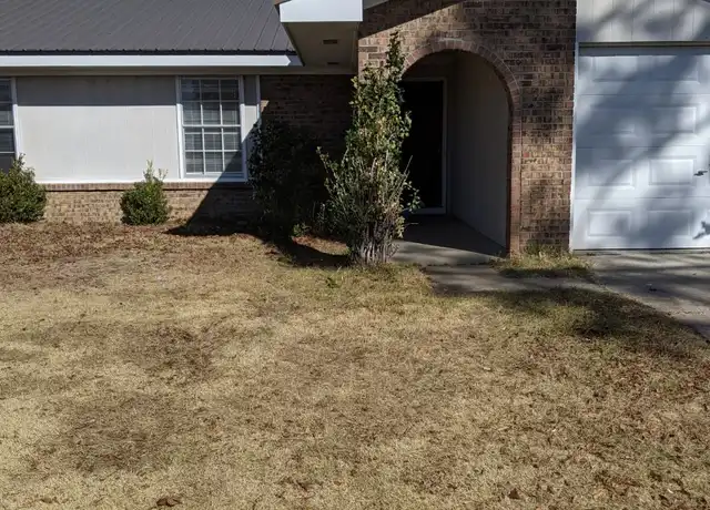 Property at 2203 Glen Haven Dr, Dothan, AL, 36301, 3 beds, 2 baths, [object Object]