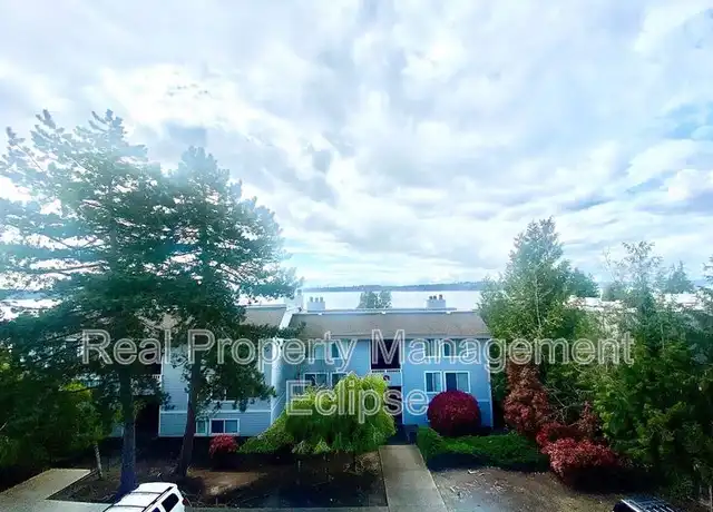 Property at 10110 NE 60th St #107, Kirkland, WA, 98033, 2 beds, 1 bath, [object Object]