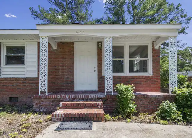 Property at 1437 Thelbert Dr, Fayetteville, NC, 28301, 3 beds, 1 bath, [object Object]