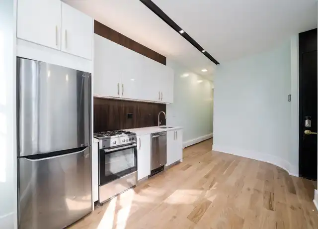 Property at 541 Newark Ave Unit 3R, Jersey City, NJ, 07306, 2 beds, 2 baths, [object Object]