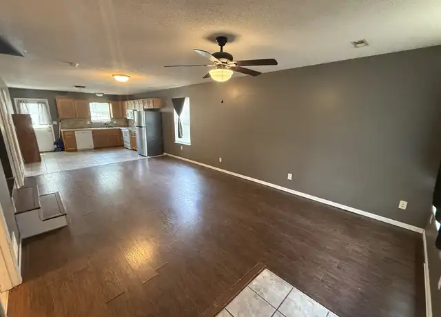 Property at 219 Truman St, Knob Noster, MO, 65336, 3 beds, 2 baths, [object Object]